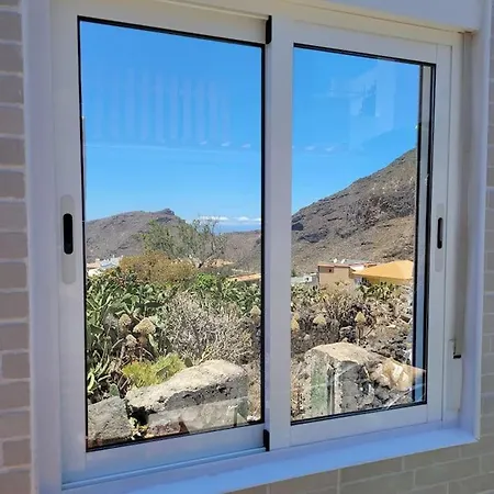 Hikers Haven Courtyard Tamaimo Tenerife