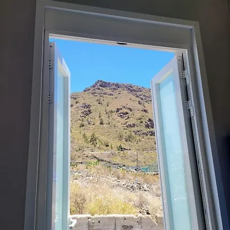 アパート Hikers Haven Courtyard Tamaimo Tenerife サンティアゴ・デル・テイデ