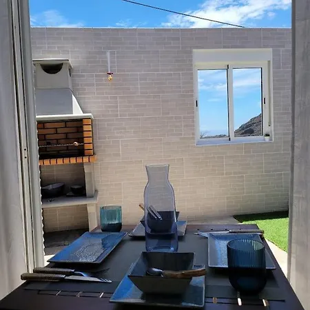 アパート Hikers Haven Courtyard Tamaimo Tenerife サンティアゴ・デル・テイデ
