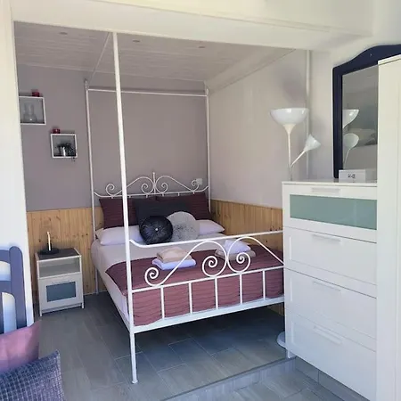 Hikers Haven Courtyard Tamaimo Tenerife サンティアゴ・デル・テイデ