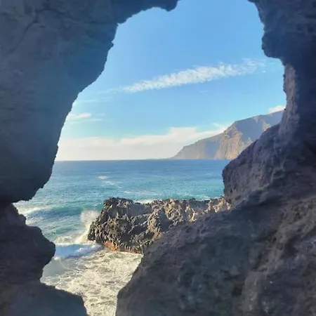 Hikers Haven Courtyard Tamaimo Tenerife * サンティアゴ・デル・テイデ