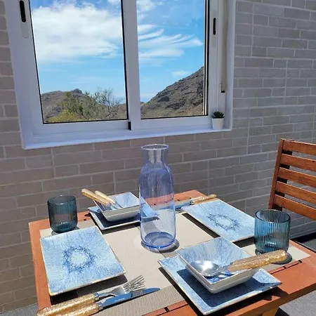 Hikers Haven Courtyard Tamaimo Tenerife アパート *